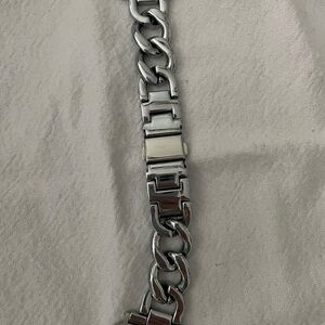 Silver Apple Watch bracelet chain